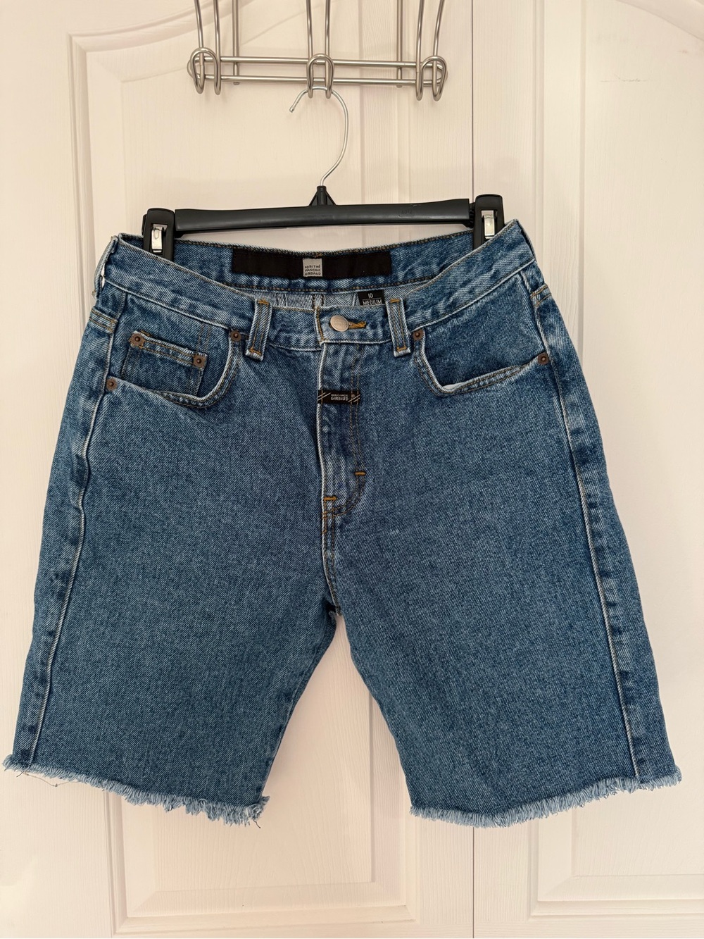 Marithe Francois Girbaud Raw-Hem Denim Shorts in Blue